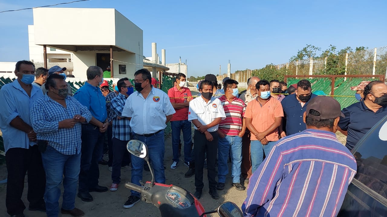 BLOQUEAN TRABAJOS DEL NUEVO  HOSPITAL CIVIL DE MADERO.