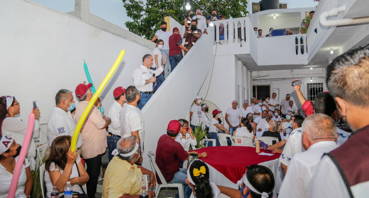 SE DESBORDA RESPALDO POR ADRIÁN OSEGUERA