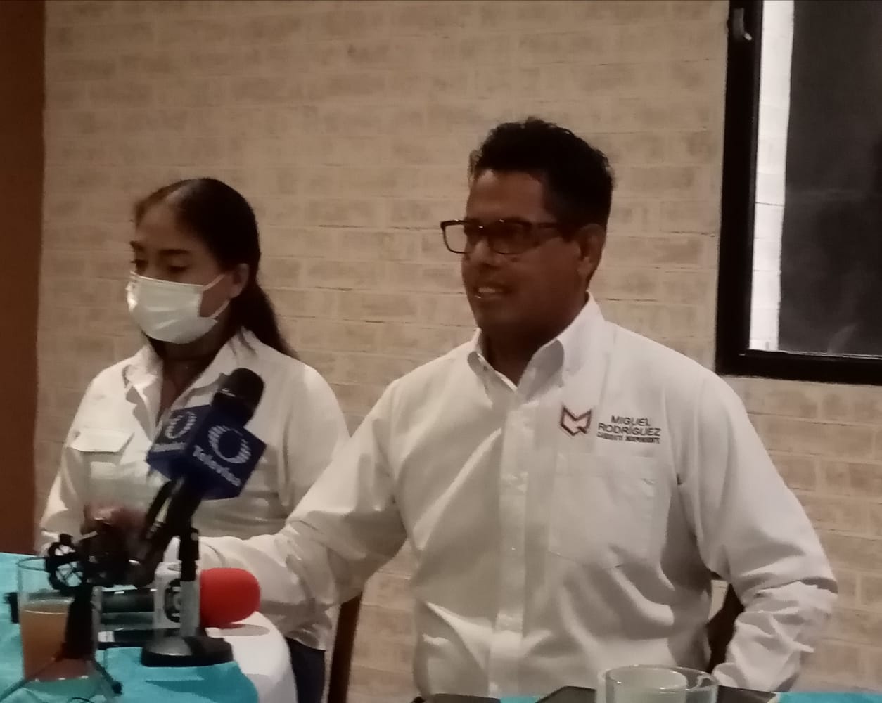 PIDE CANDIDATO INDEPENDIENTE A LA ALCALDÍA DE MADERO A CIUDADANOS, NO DEJARSE COMPRAR CON UNA DESPENSA.