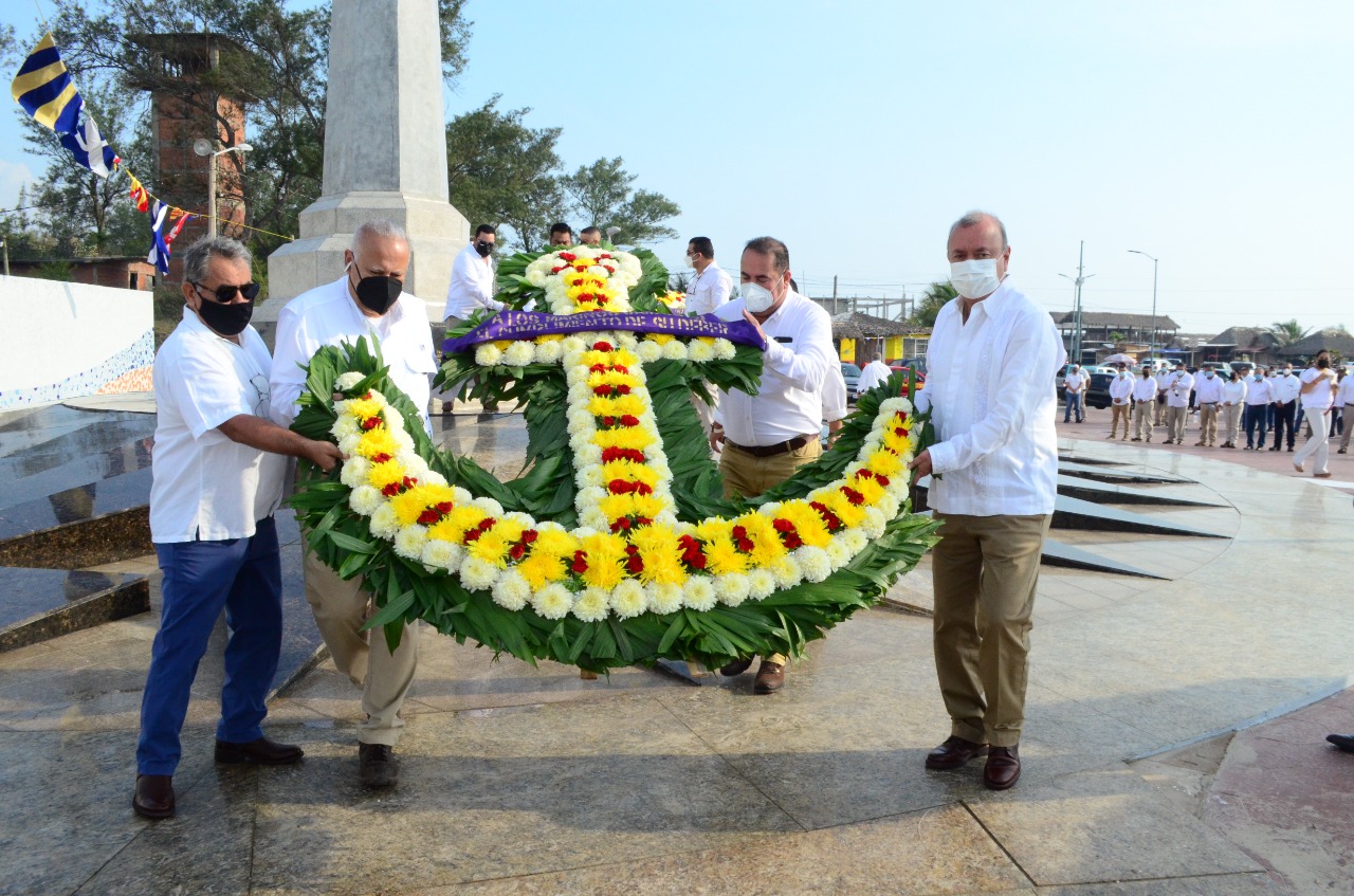 PETROLEROS RECUERDAN A MARINOS CAÍDOS EN LA SEGUNDA GUERRA MUNDIAL.