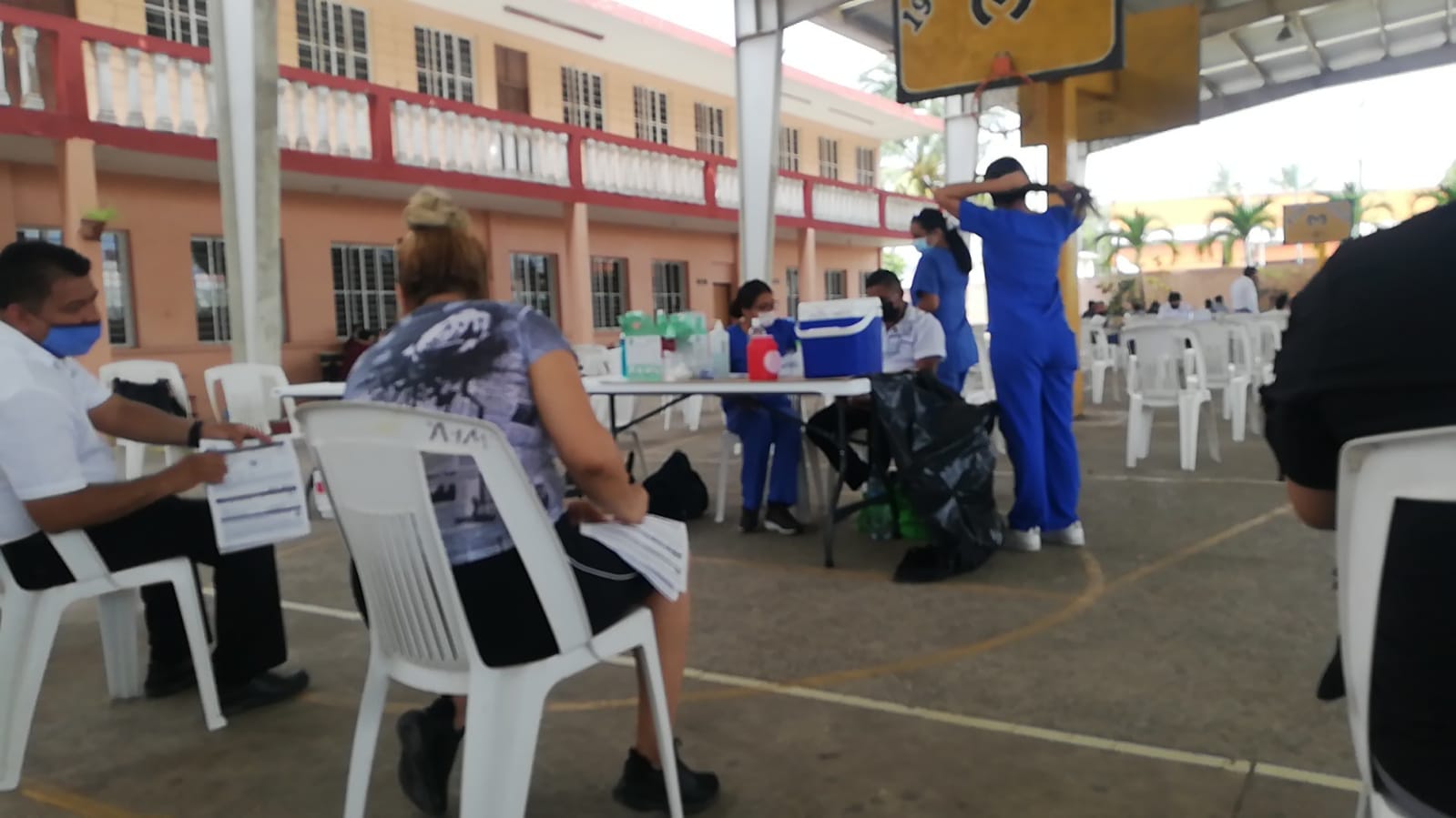 PRETENDEN VACUNAR A 60 MIL ADULTOS ENTRE 40 A 49 AÑOS EN MADERO.