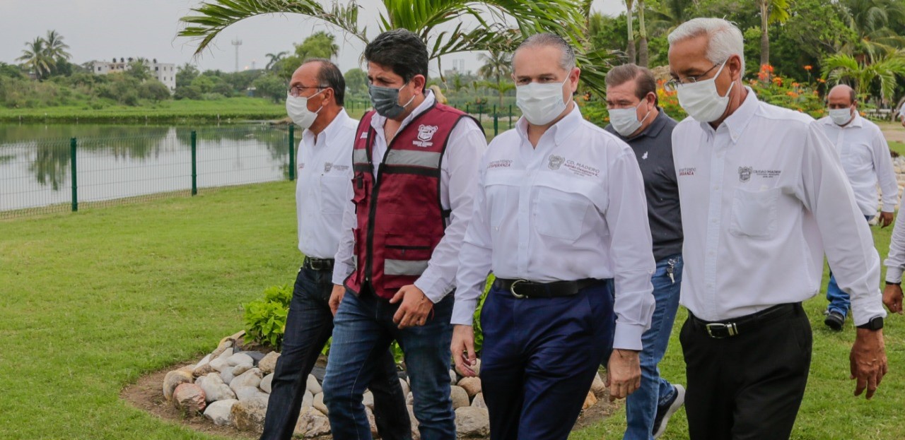 CON CERCADO DE LAGUNAS GOBIERNO MUNICIPAL DA SEGURIDAD A LAS FAMILIAS.