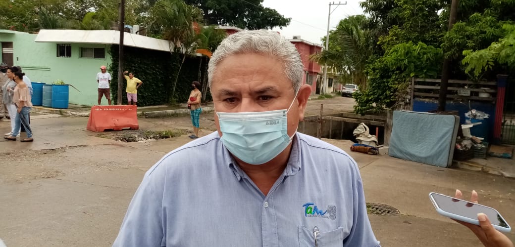 ROBAN HASTA 8 TAPAS DE ALCANTARILLA DIARIAS A COMAPA.