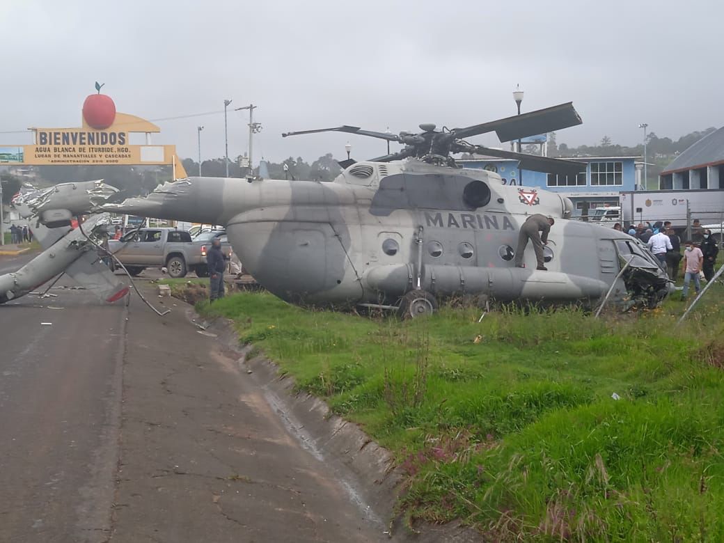 SE DESPLOMA HELICÓPTERO DE LA SEMAR EN HIDALGO