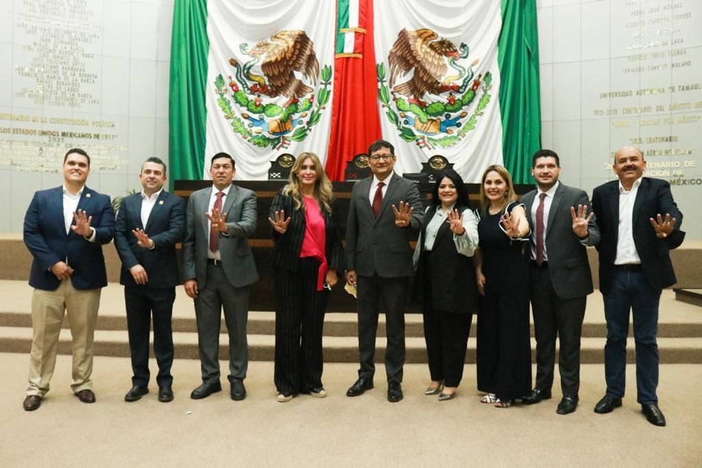 DIPUTADOS DE MORENA RECIBEN CON ALEGRÍA A MAKI ORTIZ.