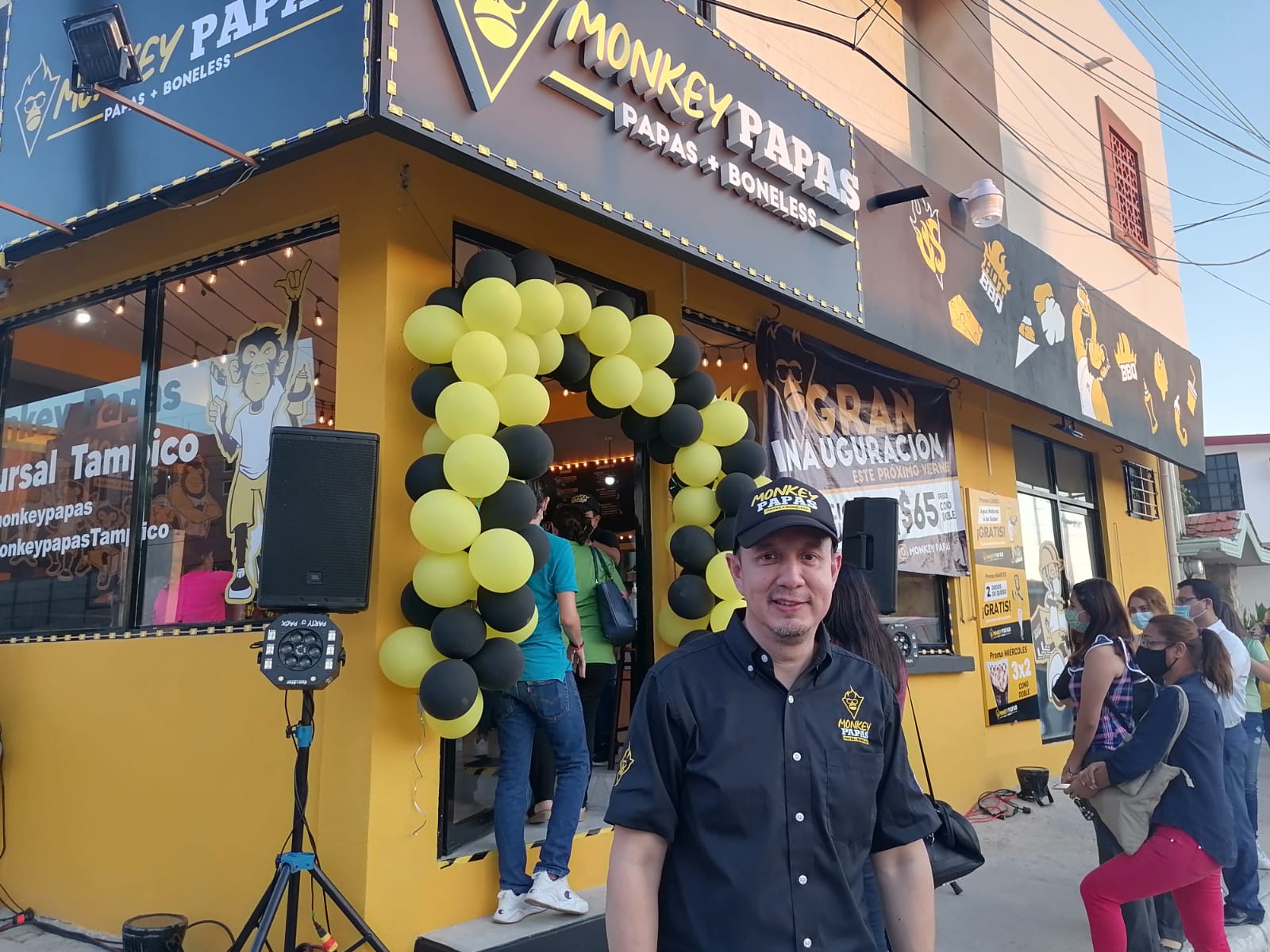 MONKEY PAPAS ABRE SUS PUERTAS EN TAMPICO. MONKEY PAPAS ABRE SUS PUERTAS EN TAMPICO.