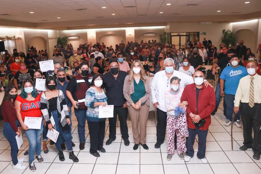 MAKI ORTIZ ES TESTIGO DE LA INTEGRACIÓN DE MÁS DE 40 COMITÉS PARA LA DEFENSA DE LA 4T EN NUEVO LAREDO.