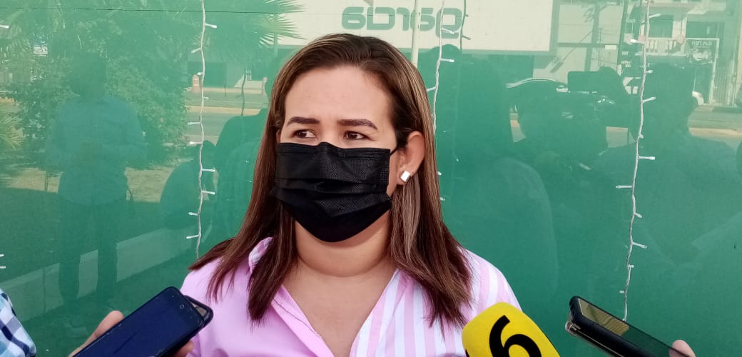 FALTA DE ALUMBRADO Y DE ARREGLO A PUENTE DE ACCESO A LA PLAYA CAUSA ACCIDENTE.