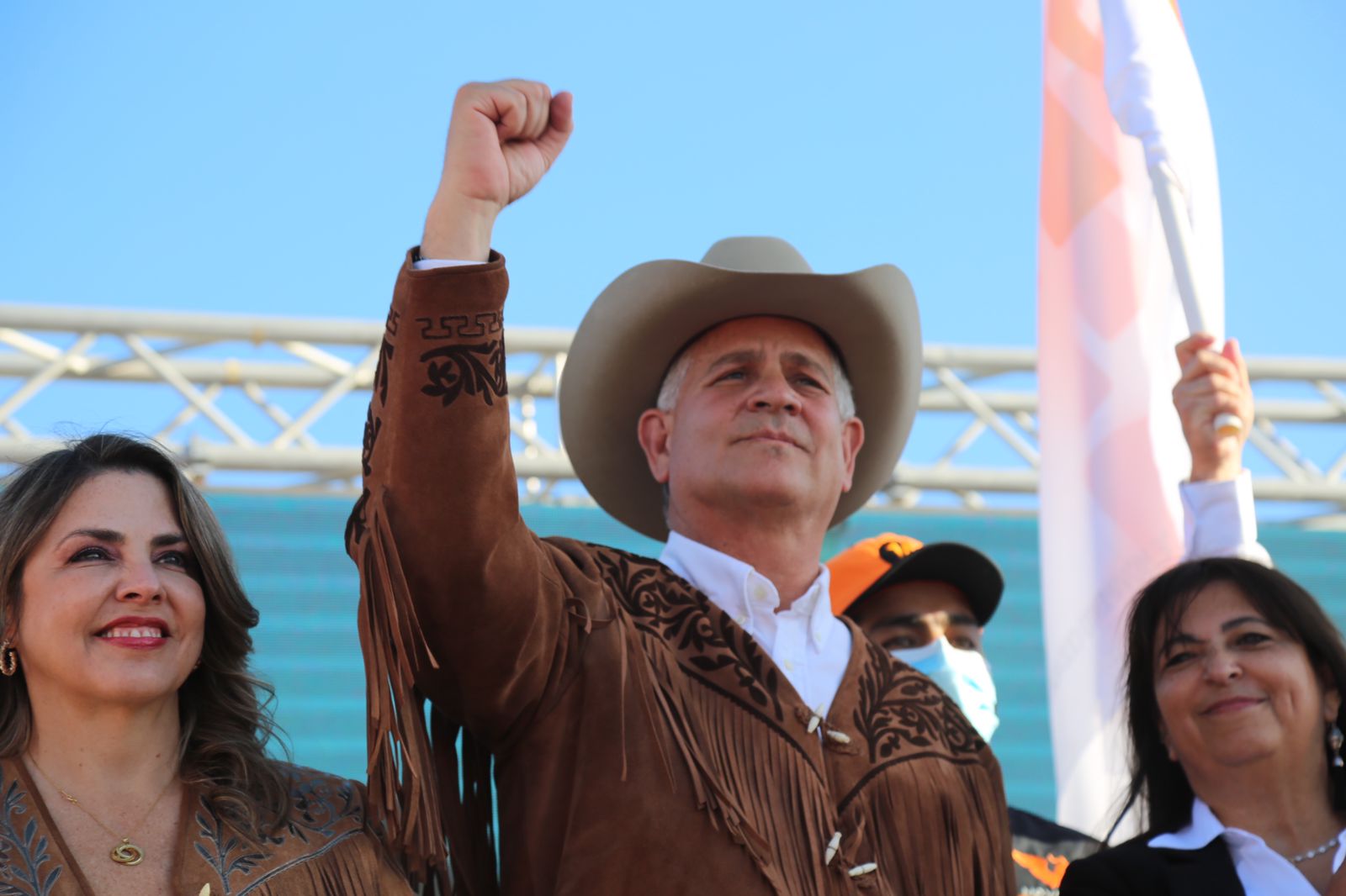 EL PUEBLO NO QUIERE UN GOBIERNO DE CUARTA, NI DE TRUCOS Y VA POR UNO DE DIEZ