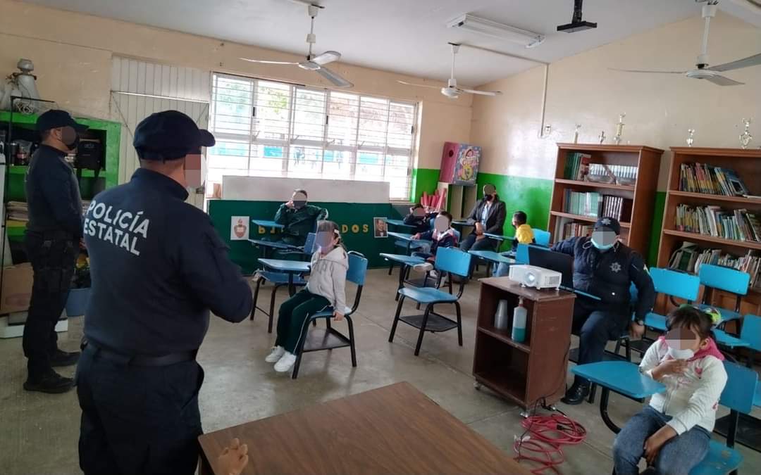 POLICÍA ESTATAL BRINDA PLÁTICAS A ALUMNOS DE PRIMARIA DE MANERA VIRTUAL. POLICÍA ESTATAL BRINDA PLÁTICAS A ALUMNOS DE PRIMARIA DE MANERA VIRTUAL.