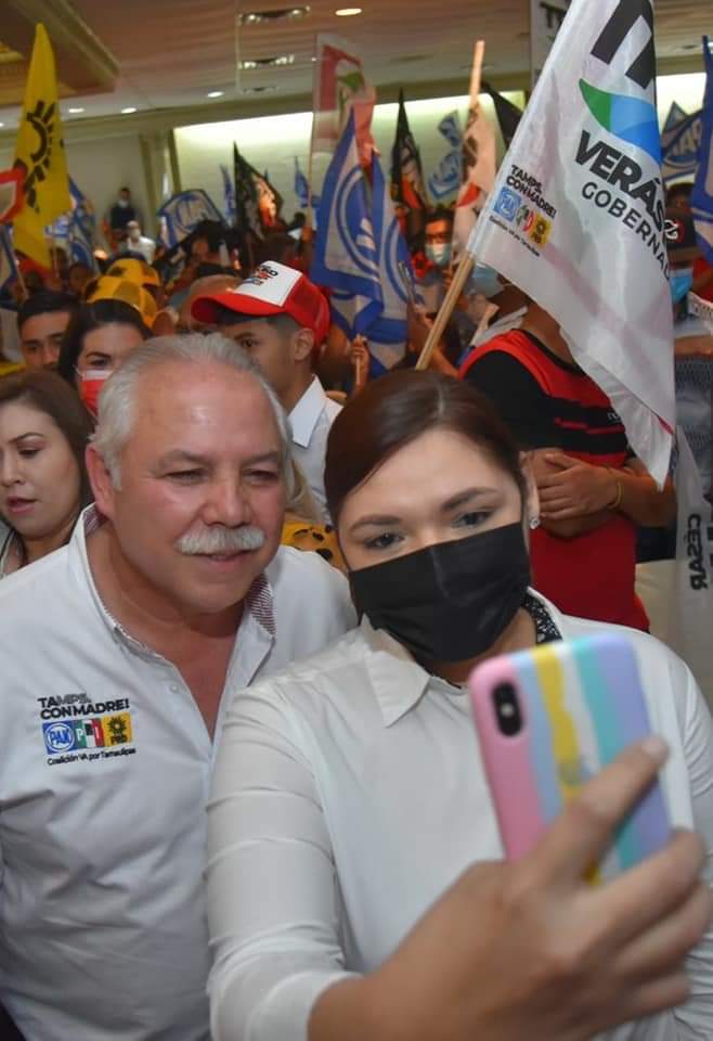 EXALCALDESA DE MORENA CON TRUKO