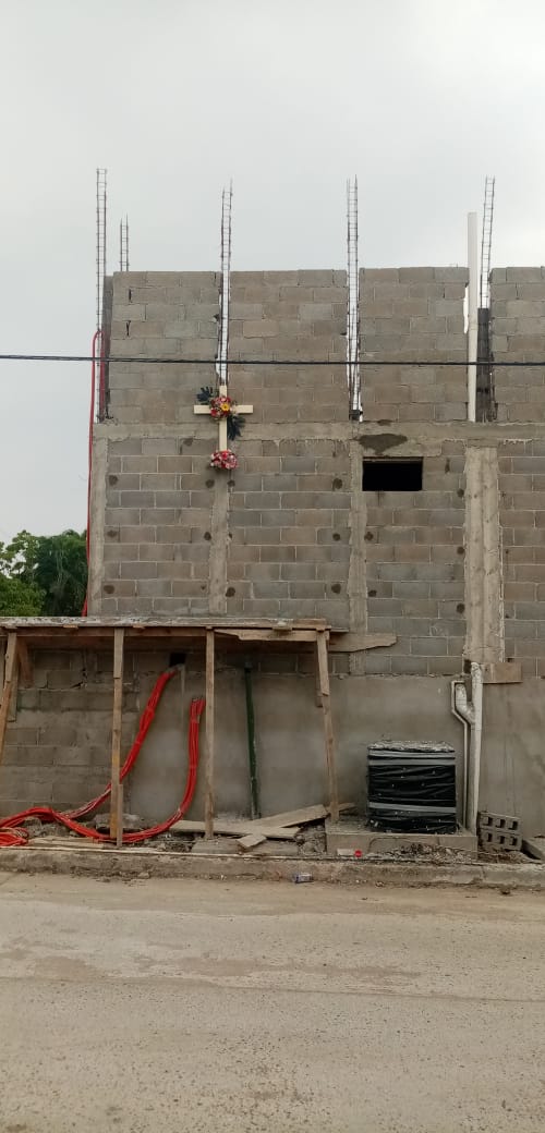 ALBAÑILES PIDEN NO LES FALTE TRABAJO Y NO TENER ACCIDENTES EN OBRAS.