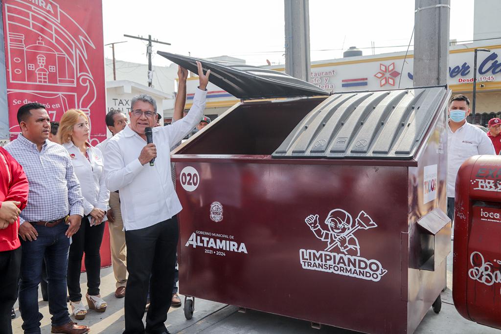 AYUNTAMIENTO DE ALTAMIRA ENTREGA DE CONTENEDORES PARA LA BASURA