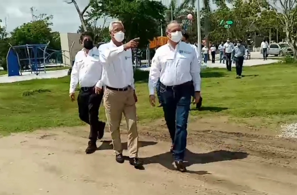 IDENTIFICAN AUTORIDADES A CARRETONEROS QUE RELLENAN LAGUNAS.