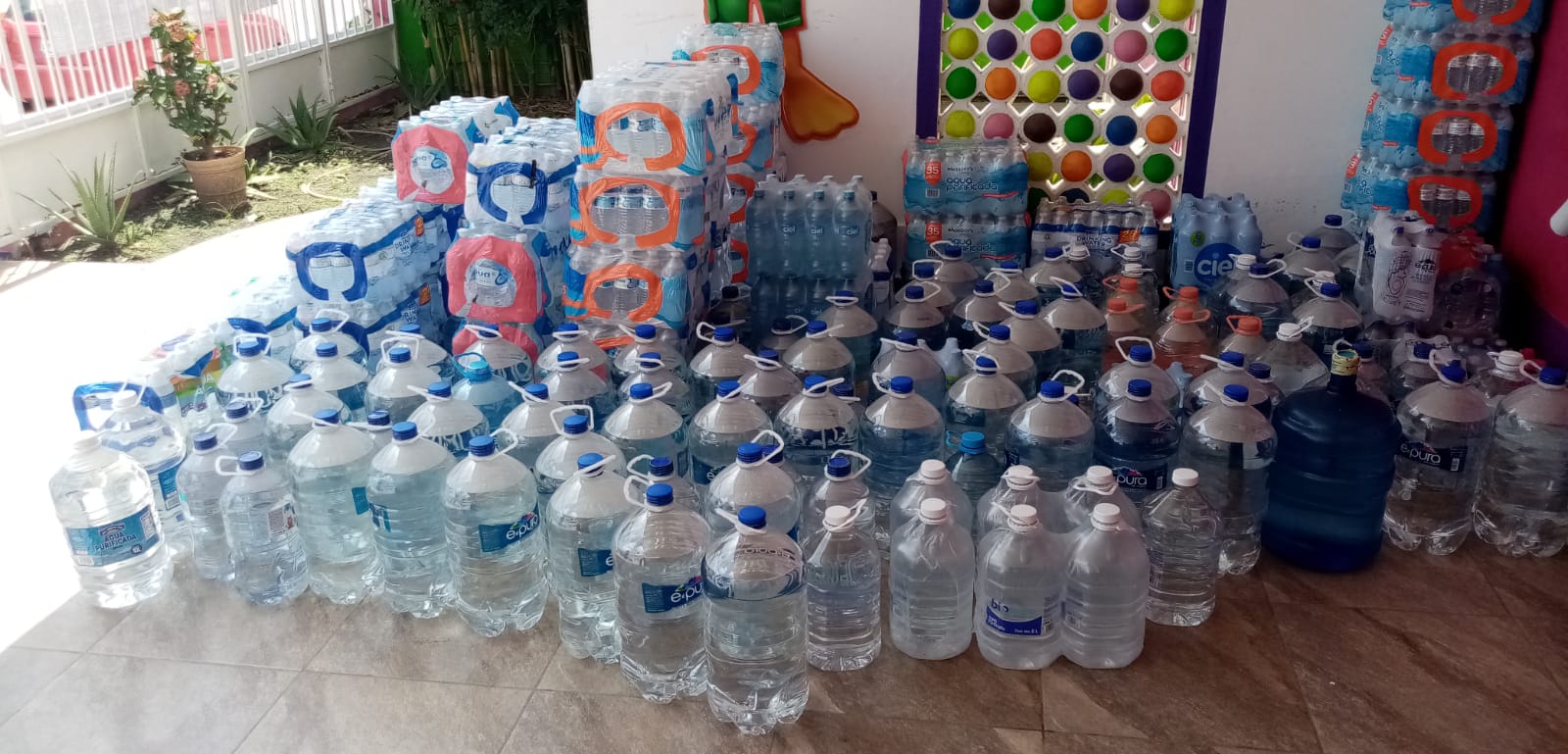 LIBERAN VENTA DE AGUA PURIFICADA.