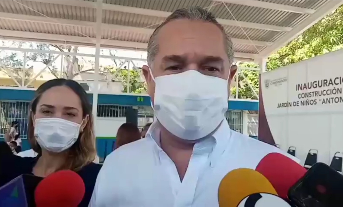 SANCIONES SEVERAS  A QUIEN DESPERDICIE AGUA EN MADERO.