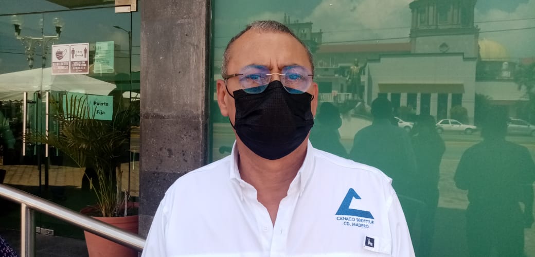 PIDE CANACO SUSPENDER OPERATIVO GRÚA EN MADERO