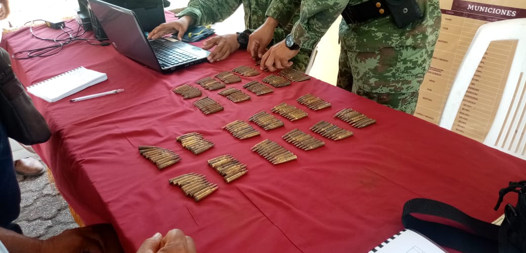 RECIBE MÓDULO DE CANJE DE ARMAS DE USO EXCLUSIVO DEL EJÉRCITO.