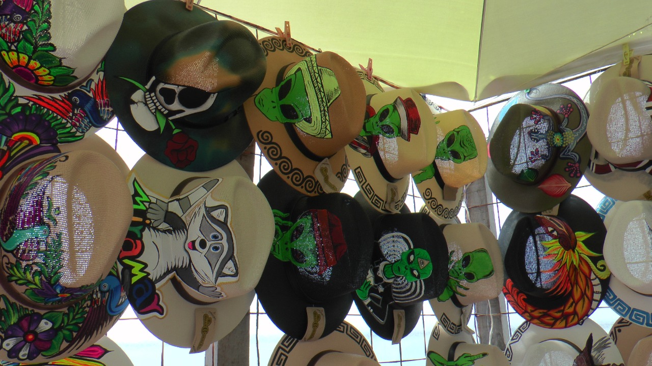 INVASIÓN OVNI EN PLAYA MIRAMAR