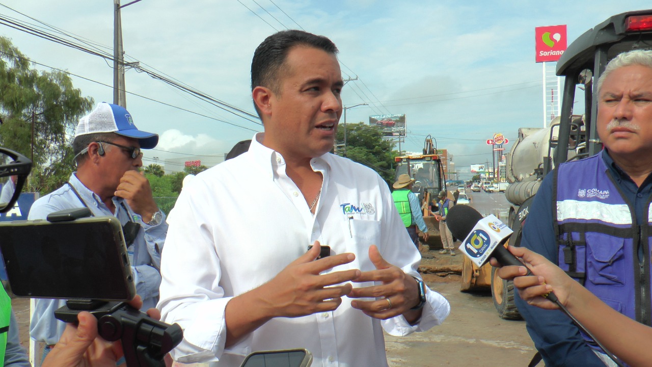 COMAPA DETECTA SOCAVÓN EN AV. EJERCITO MEXICANO COMAPA DETECTA SOCAVÓN EN AV. EJERCITO MEXICANO