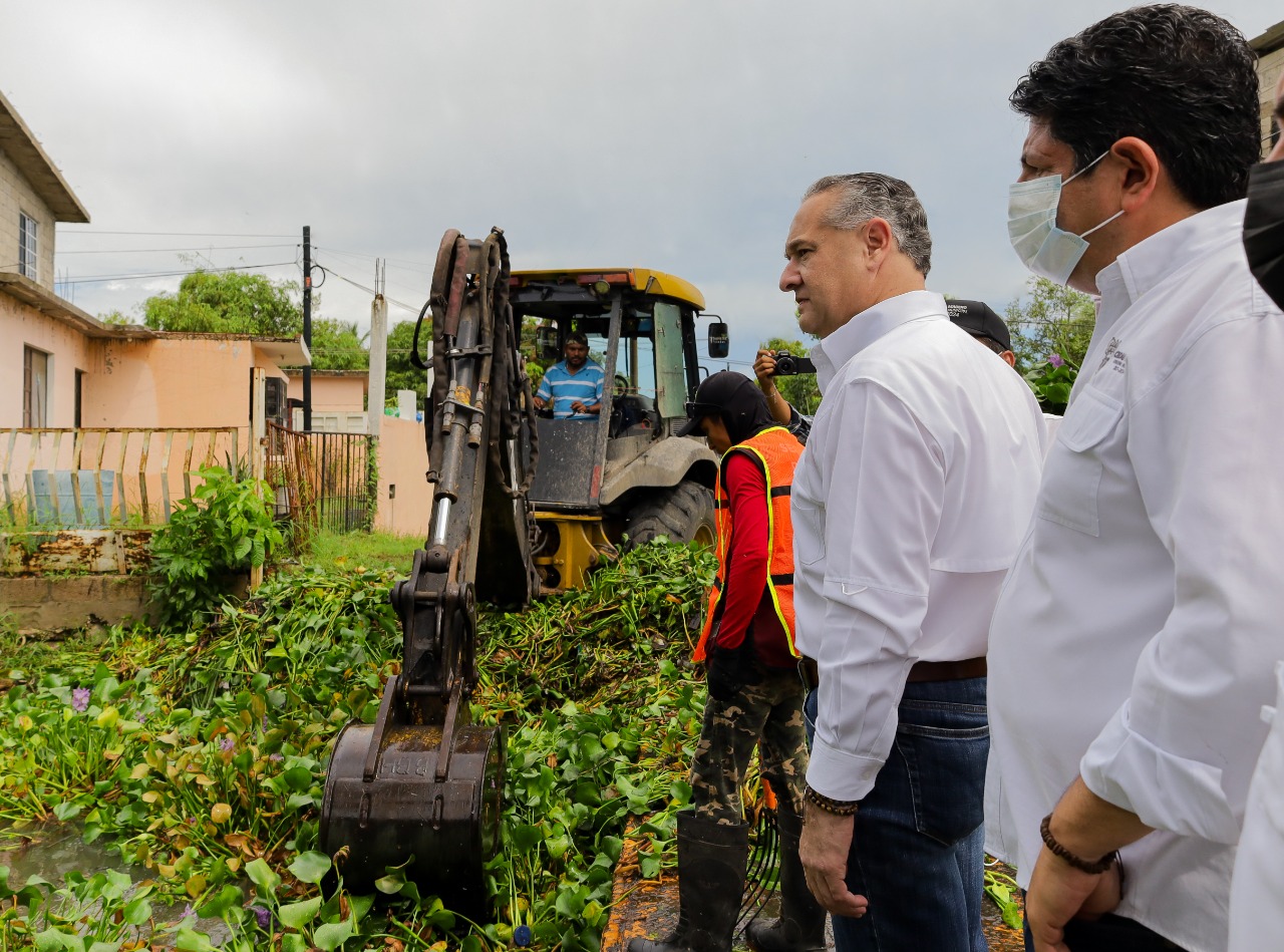 CIUDAD MADERO ACELERA EL PASO EN DESAZOLVE DE CANALES POR TEMPORADA DE LLUVIAS