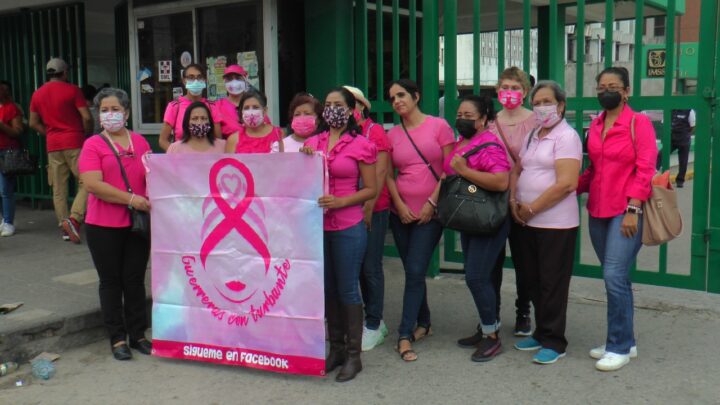 PACIENTES CON CÁNCER SE QUEJAN DE FALTA DE MEDICINA