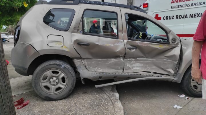 8 LESIONADOS EN CRUENTO CHOQUE .