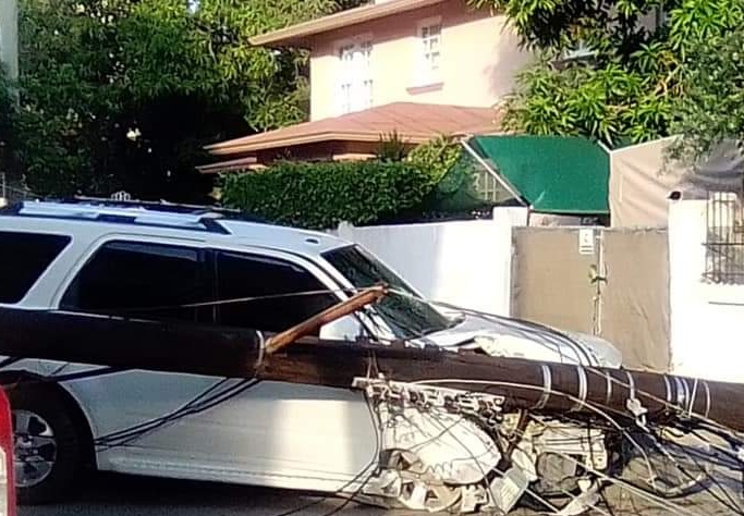 DEJAN SIN LUZ E INTERNET AMPLIO SECTOR DE LA COLONIA CAMPBELL