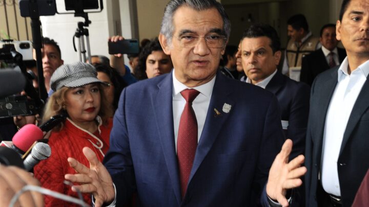 Maestros tendrán la seguridad laboral que por años se les negó: Gobernador