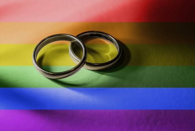 ASOCIACIONES APOYAN INICIATIVA DE MATRIMONIO IGUALITARIO. ASOCIACIONES APOYAN INICIATIVA DE MATRIMONIO IGUALITARIO.