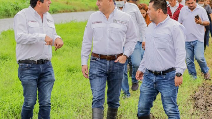 GOBIERNO DE ADRIÁN OSEGUERA AVANZA EN EL DESAZOLVE DE LAGUNAS
