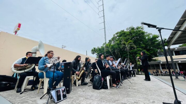 ACERCAN LA MÚSICA A ESTUDIANTES DE NIVEL BÁSICO EN CIUDAD MADERO