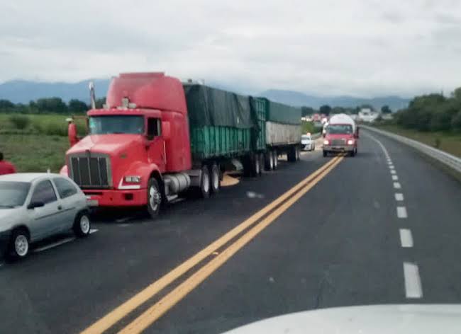 MÁS DEL 50% DE OPERADORES DE AUTOTRANSPORTE REPRUEBAN EXAMEN MEDICO