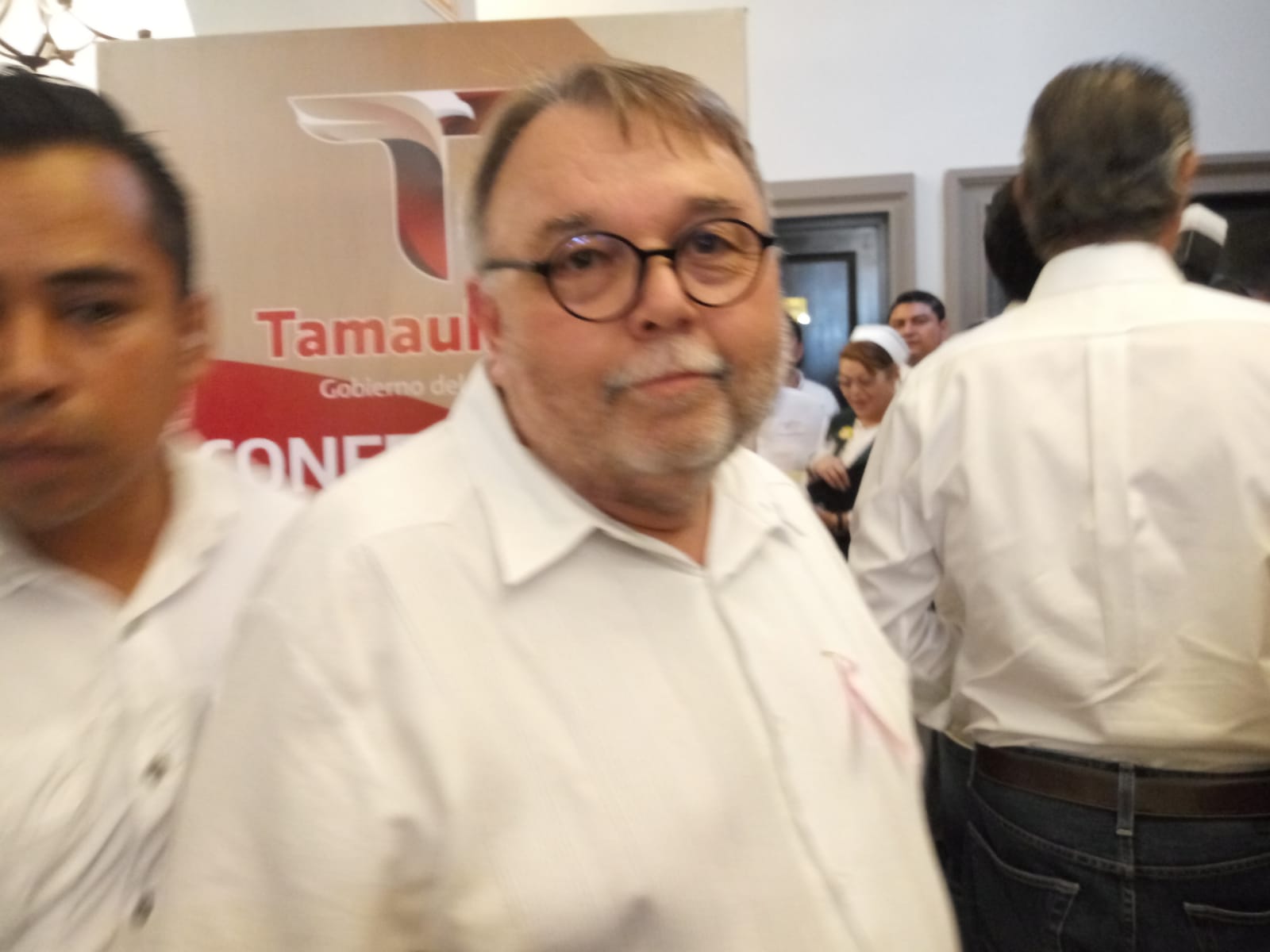 MÁS DEL 70% DE TRABAJADORES DE CONFIANZA NO HAN RENUNCIADO; SEXENIO DE CV NOS DEJÓ CONFLICTOS LABORALES: SECRETARIO DE ADMÓN