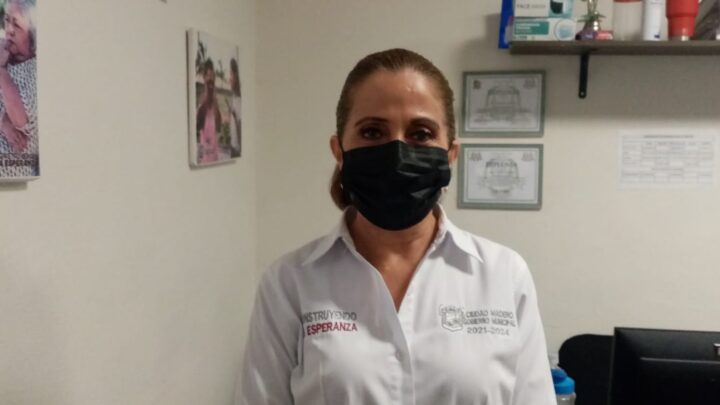 APOYAN A ABUELITOS QUE VIVEN SOLOS EN MADERO.