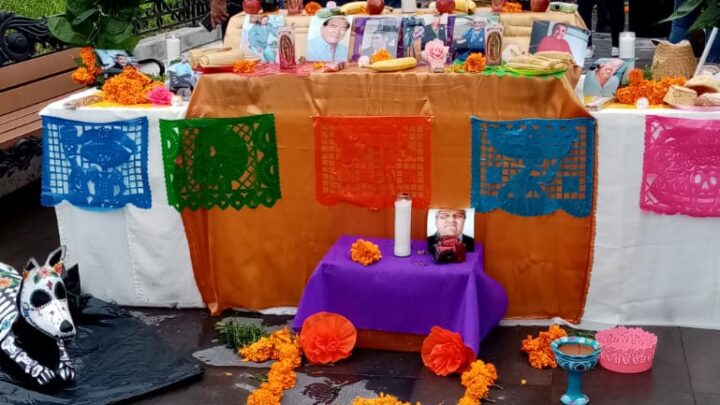 RED DE MUJERES PERIODISTAS RECORDÓ A LOS COMPAÑEROS FALLECIDOS, ENTRE ELLOS LOS QUE HAN SIDO VÍCTIMAS DE LA VIOLENCIA.