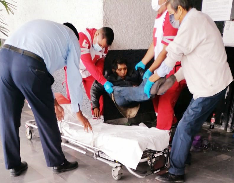 BUSCAN A FAMILIARES DEL HOMBRE ENCONTRADO EN LA CENTRAL CAMIONERA