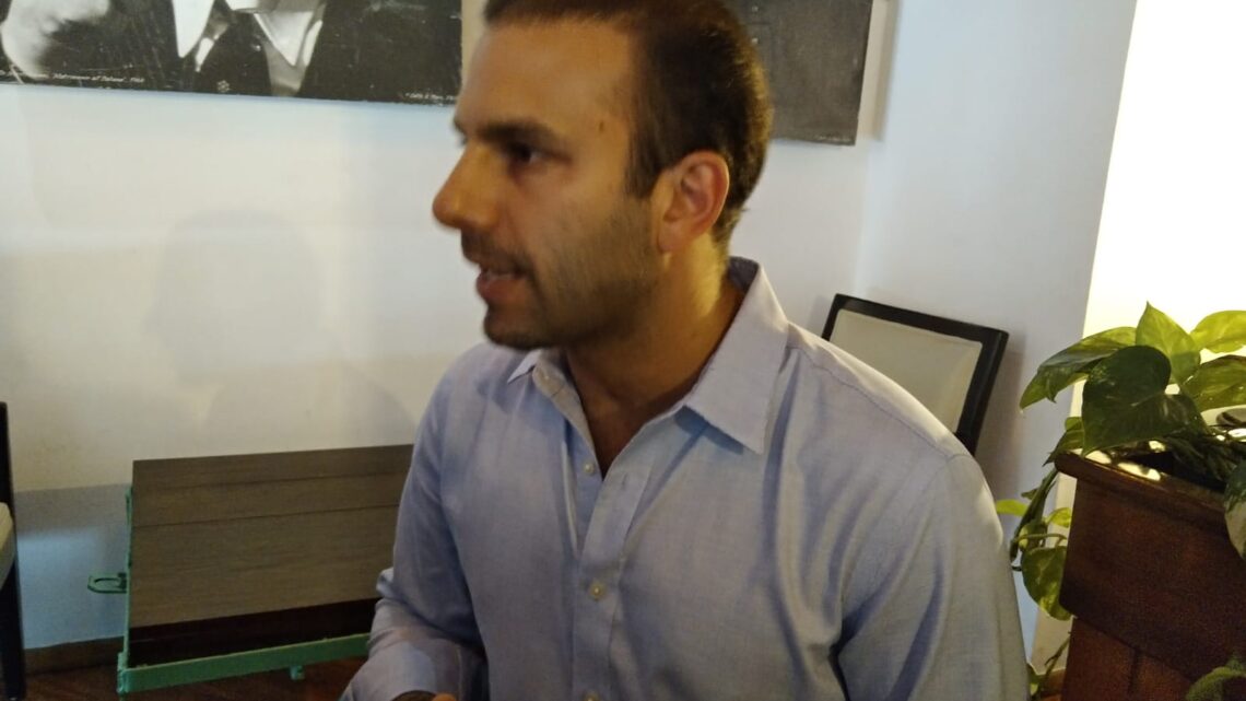 AFIRMA DIPUTADO PANISTA QUE PRESENCIA DE MILITARES Y POLICÍAS EN COMAPA AMEDRENTA A USUARIOS.