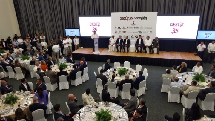 AFIRMA AMÉRICO QUE CIEST CONTRIBUYE A QUÉ SIGA LA PAZ SOCIAL EN LA REGIÓN