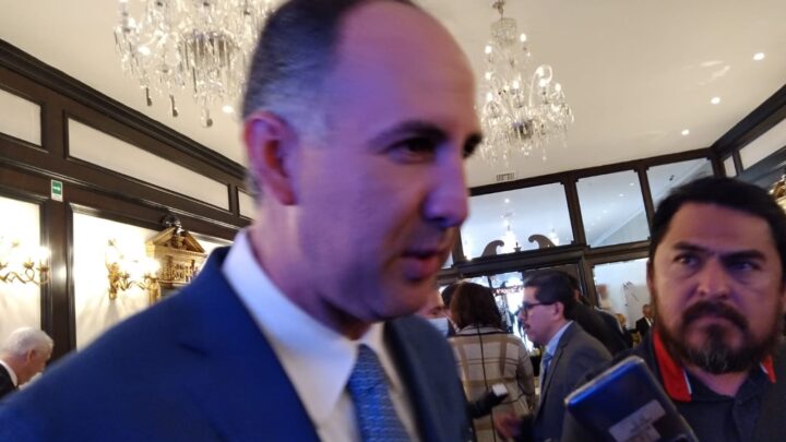 VENDRÁ SOBREDEMANDA DE GASOLINA PARA DICIEMBRE