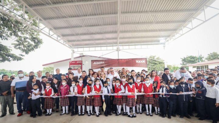 LA EDUCACIÓN ES PRIORIDAD: ARMANDO MARTÍNEZ MANRÍQUEZ.