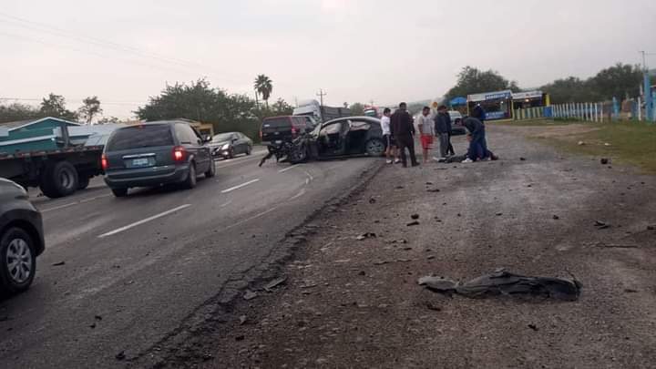 FUERTE CHOQUE Y CARAMBOLA