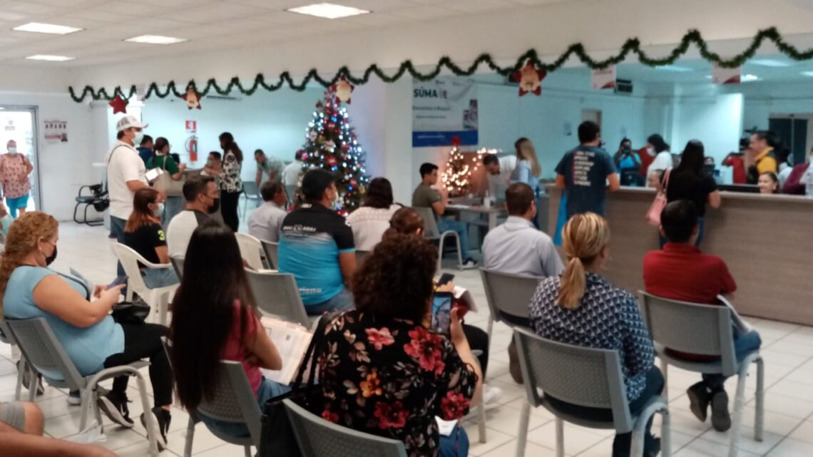 OFICINA FISCAL DE MADERO ATIENDE A CONTRIBUYENTES CON MEDIA PLANTILLA LABORAL.