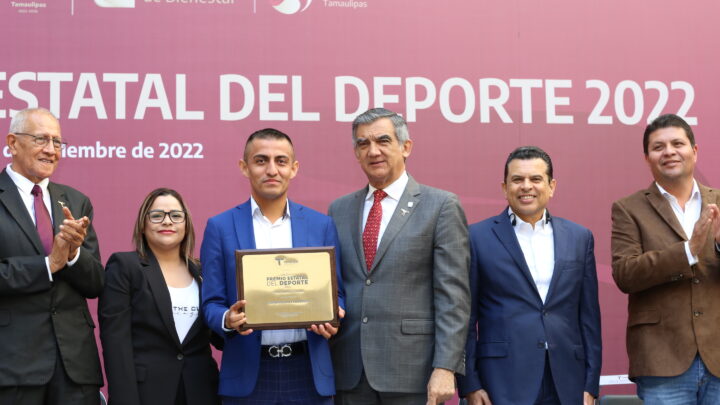 ENTREGA GOBERNADOR PREMIO ESTATAL DEL DEPORTE 2022; TIENEN  DEPORTISTAS TODO EL APOYO, AFIRMA