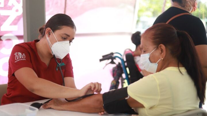 MÁS DE 250 PERSONAS HAN ATENDIDO SISTEMA DIF ALTAMIRA Y PEMEX A TRAVÉS DE LA RUTA DE LA SALUD.