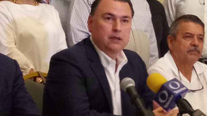 FUE UN BERRINCHE PLAN B DE AMLO; SEGUIRÁ PELIGRANDO INE