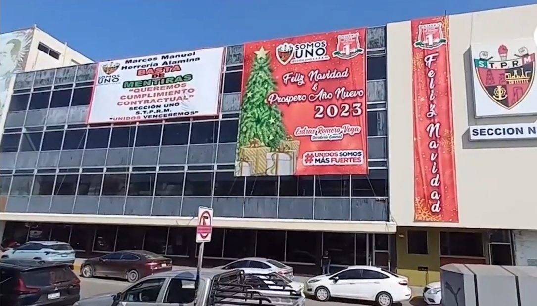 ROMERO VEGA NO ATIENDE A ESPOSA DE PETROLERO FALLECIDO