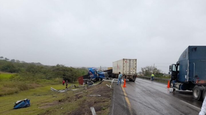 APARATOSO ACCIDENTE DOBLE EN LA TAMPICO MANTE