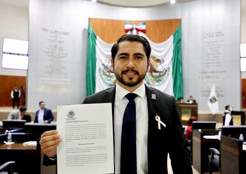 APRUEBAN INICIATIVA DE ÁNGEL COVARRUBIAS EN FAVOR DE LOS “TEACHERS” TAMAULIPECOS