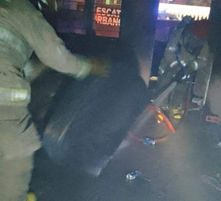 EBRIO PIROMANICO INTENTA INCENDIAR SU CASA EN ALTMIRA